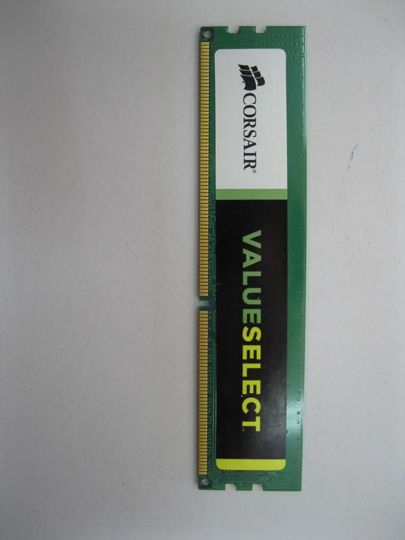  Memória Corsair 2GB DDR3 1333Mhz