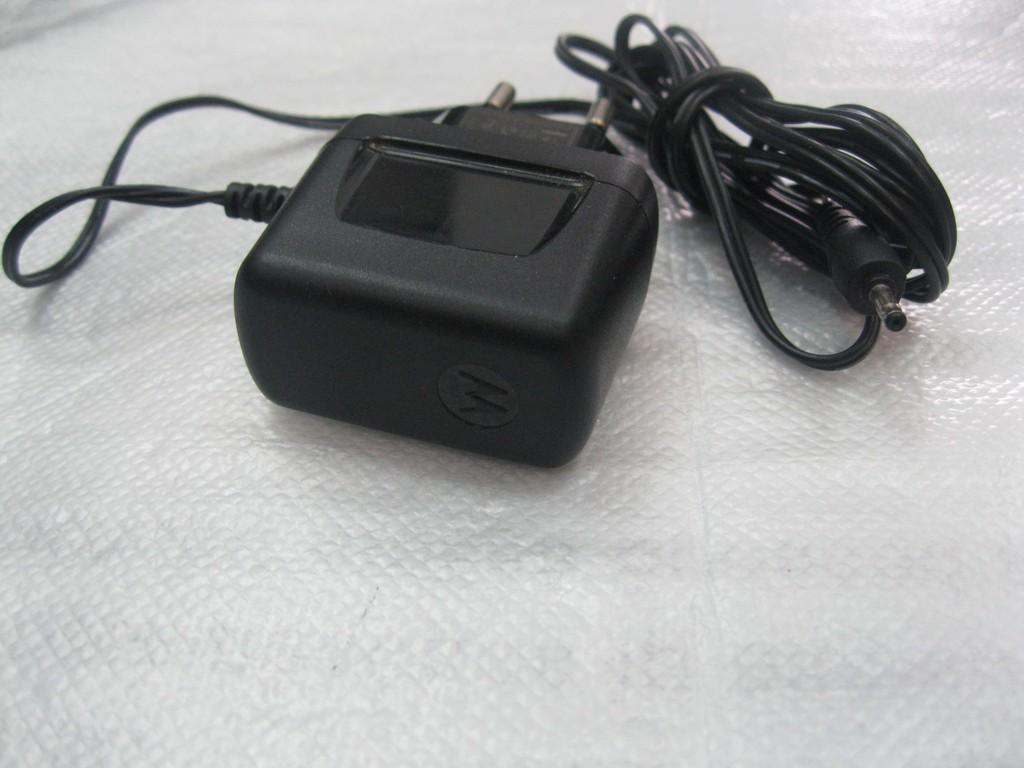 Carregador Motorola para Telemovel FMP5324A