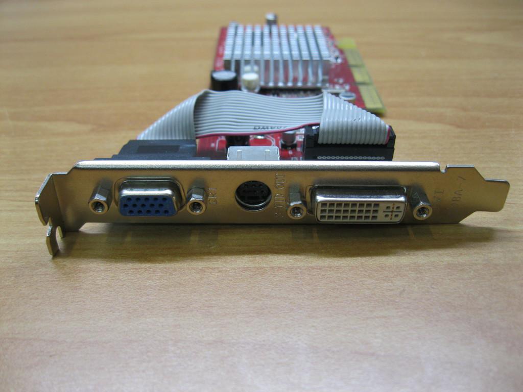 Placa Grafica Ati Radeon 9250Se 128Mb Gddr Agp 8X - Cyber Cash
