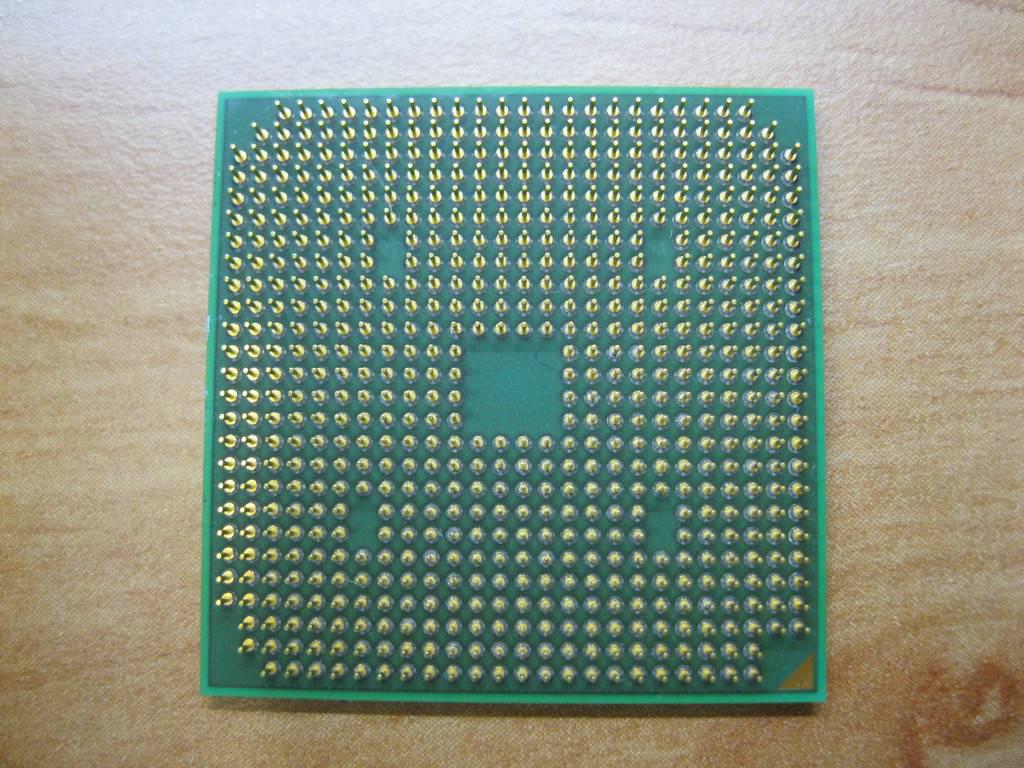 Processeur AMD Sempron 3600+ Mobile 2 GHz - Occasion - Réf. SMS3600HAX3DN - Pour Portable Ancien
