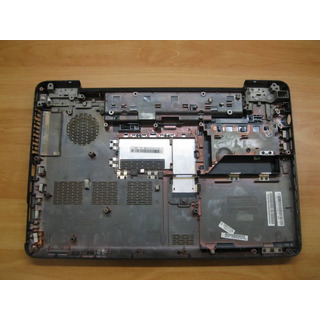 Bottom Case para Toshiba Satellite A500-19T