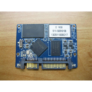 Disco SSD Phison 16GB  SATA