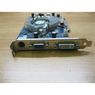 Placa Gráfica NVIDIA GeForce 7300 GT 512MB AGP DDR2