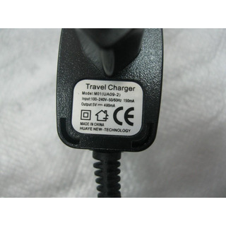 Carregador para Telemovel  5V - 400mA M01(UA09-2)