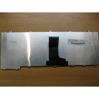Teclado para Toshiba  Satellite L635 (MP-09M76GB6930)