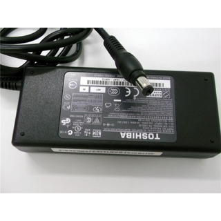 Carregador Original Toshiba 15V 6.0A 90W 6,3x3mm (PA2521E--2AC3)