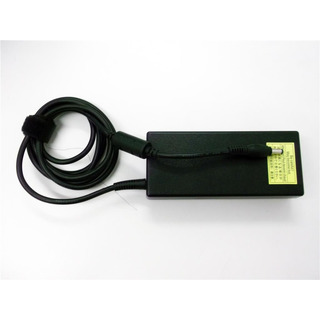 Carregador Original Toshiba 19V 6.32A 120W 5.5×?2.5mm (PA5083U-1ACA)
